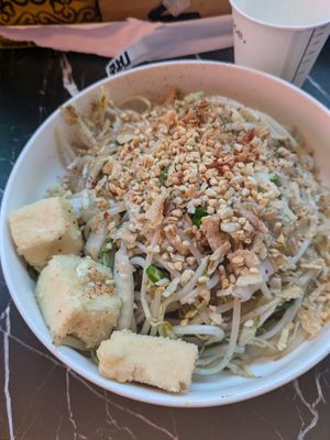 Pad thai at Tae Tae Tae (태태태) in Busan