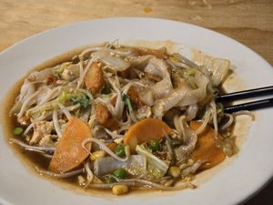 Noodles with gravy at Joyve Cafe in Auckland