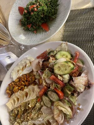 Platter with veg dips  at Mandarine Lebanese Restaurant in Hurghada