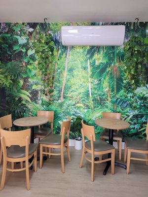 The lobby/ dining room at Coco Bomb in San Diego