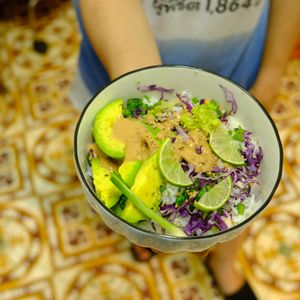 Crunchy peanut Brocoli/Avocado at Privada Lodge in Krong Kracheh
