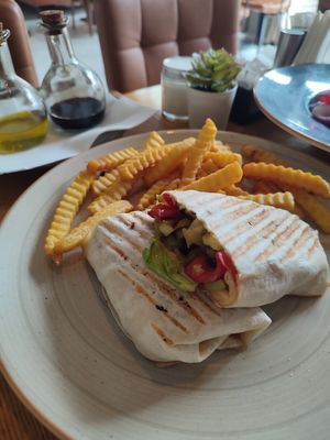 Humus wrap at Good Food in Podgorica
