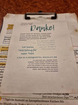 Longer waiting time bc of shortage of staff at Die Sonnenuhr in Zeltingen