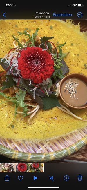 Bang Xeo - Knuspriger Pfannkuchen  at Padme Hum  in Munich