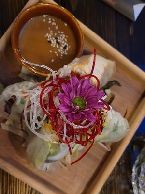 Sommer rolls at Padme Hum  in Munich