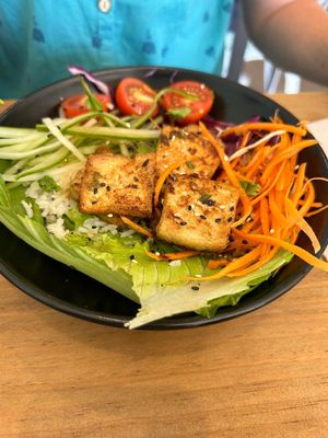 Poke bowl with rice, tofu and soy and ginger. Heaven   at The Green Hen in Orihuela