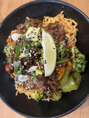 Dukk stir fry - delicious flavours, texture and taste   at The Green Hen in Orihuela