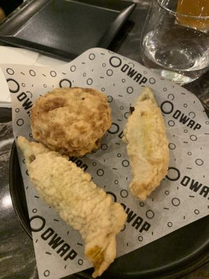 Frittatina carbonara veg e fiori di zucca ripieni  at OWAP in Naples