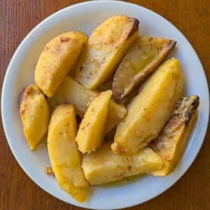 potatoes in the oven at Siga Siga in Crete