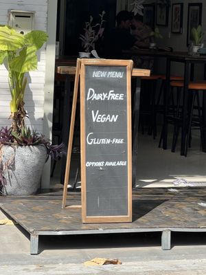 Could the sign be any clearer?  at Pu Rock Cafe in Phnom Penh