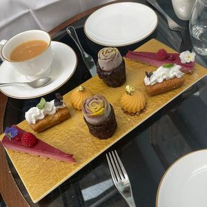   at The Drawing Room - Dukes  in London