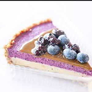 Frozen Blueberry Keylime Cheesecake at Suculenta Repostería  in Monterrey