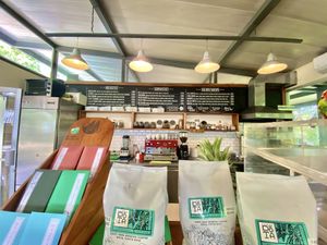 You can order at the counter or they will come to you. If ordering at the counter you will see some options on the far left and right    at Cafe Social in Puntarenas