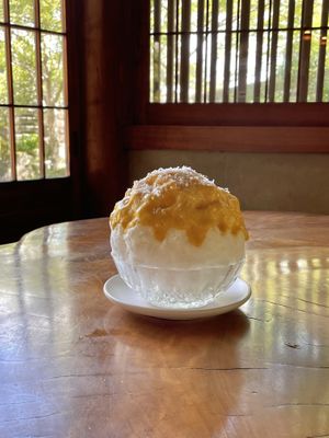 Shaved ice Pumpkin   at Rokaku Tea House - Hexagon Cafe  in Miyajima