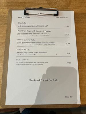   at Morgentau. in Barcelona