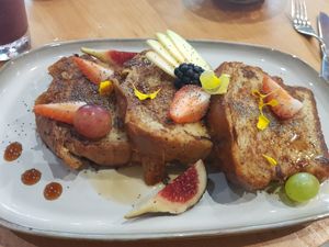 Brioche French toast at Morgentau. in Barcelona