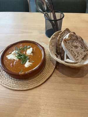 Shakshuka 🤤!  at Morgentau. in Barcelona