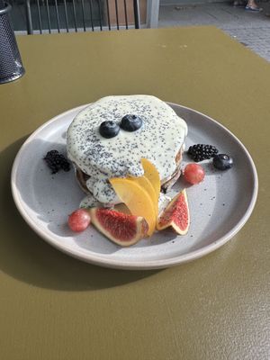   at Morgentau. in Barcelona