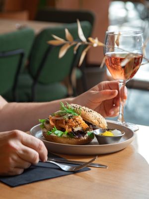  at Morgentau. in Barcelona