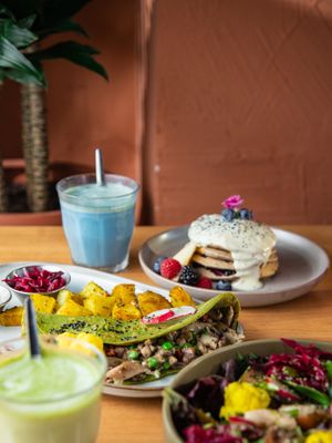  at Morgentau. in Barcelona