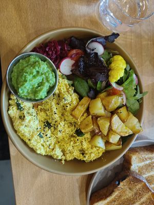  at Morgentau. in Barcelona