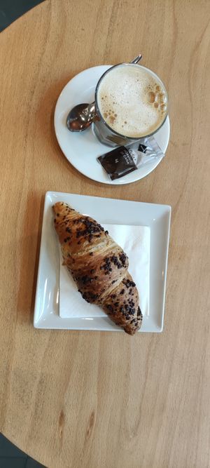  at Morgentau. in Barcelona