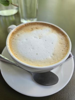 Hafer Cappuccino at Morgentau. in Barcelona