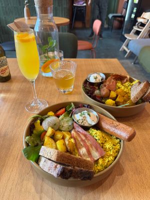  at Morgentau. in Barcelona