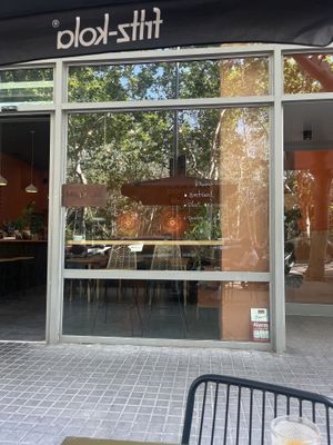   at Morgentau. in Barcelona