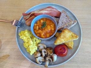 English breakfast at Morgentau. in Barcelona