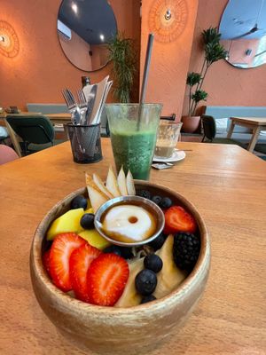  at Morgentau. in Barcelona