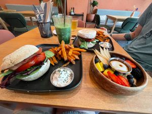  at Morgentau. in Barcelona