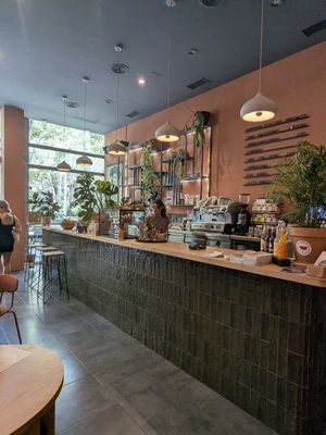  at Morgentau. in Barcelona