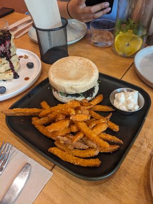  at Morgentau. in Barcelona