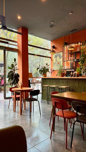  at Morgentau. in Barcelona