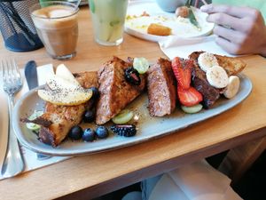  at Morgentau. in Barcelona