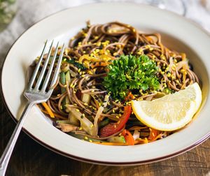 Buckwheat Noodles with vegetables & Shiitakes Mushrooms at Cafe Ukrop in St Petersburg