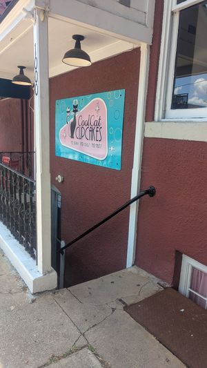 Entry at Cool Cat Cupcakes in Fredericksburg
