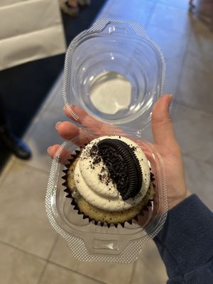   at Cool Cat Cupcakes in Fredericksburg