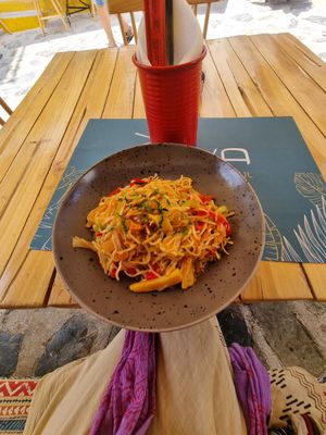 seeet .sour noodels at Soya in Skopelos