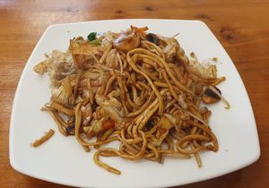 Mee Goreng ~ Aug21 at Aunty Mena's in Wellington