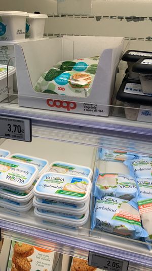 Valsosi e formaggio vegano Coop   at IperCoop  in Viterbo