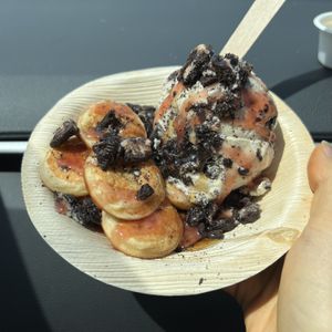mini pancakes and cookies n cream  at Vegan Scoops in Orlando