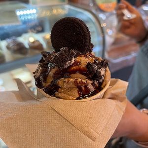 cuban cafecito and chocolate at Vegan Scoops in Orlando