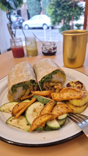 Burrito vegano de Berenjena 🌯🍆❤️ at The Veggie House in Mexico City