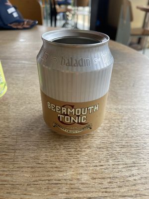 Aperitivo beermouth in lattina   at Baladin in Piozzo