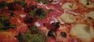 All vegan pizza w/pesto, cashew cheese, vegan chorizo at Pizzicletta - Pheonix in Flagstaff