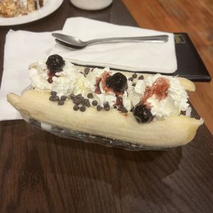 banana split  at The Chicago Diner - Logan Square in Chicago