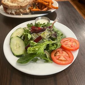 side salad at The Chicago Diner - Logan Square in Chicago