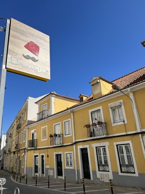   at Damasqino in Almada